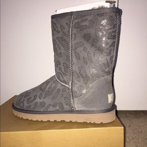 Ugg Australia classic short Leopard grey